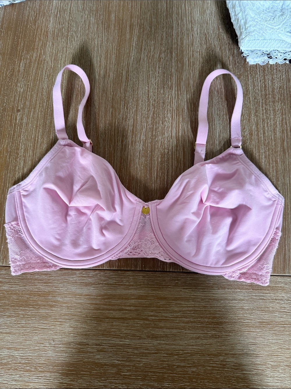 Natori Light Pink Lace Underwire Bra